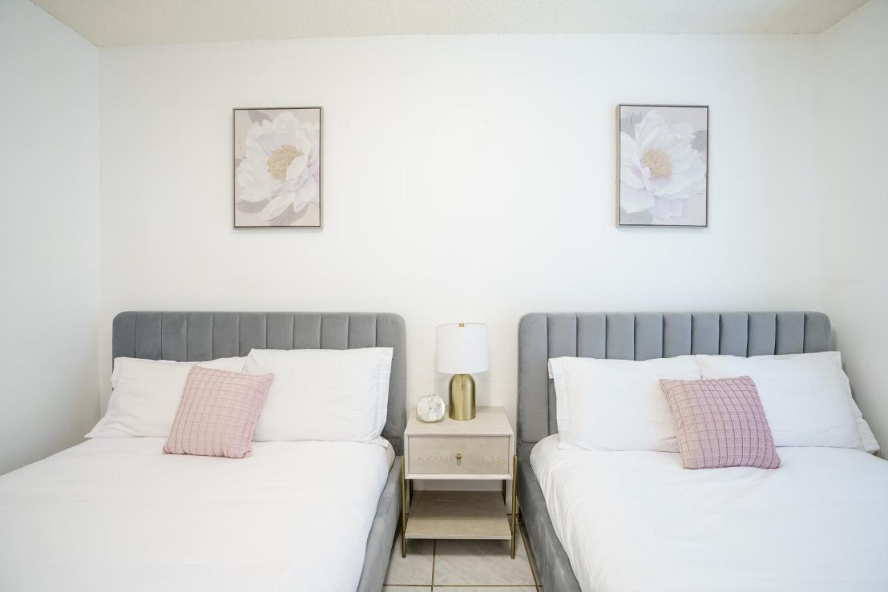 Modern 2 Bedroom In The Heart Of Wynwood Art District 마이애미 외부 사진